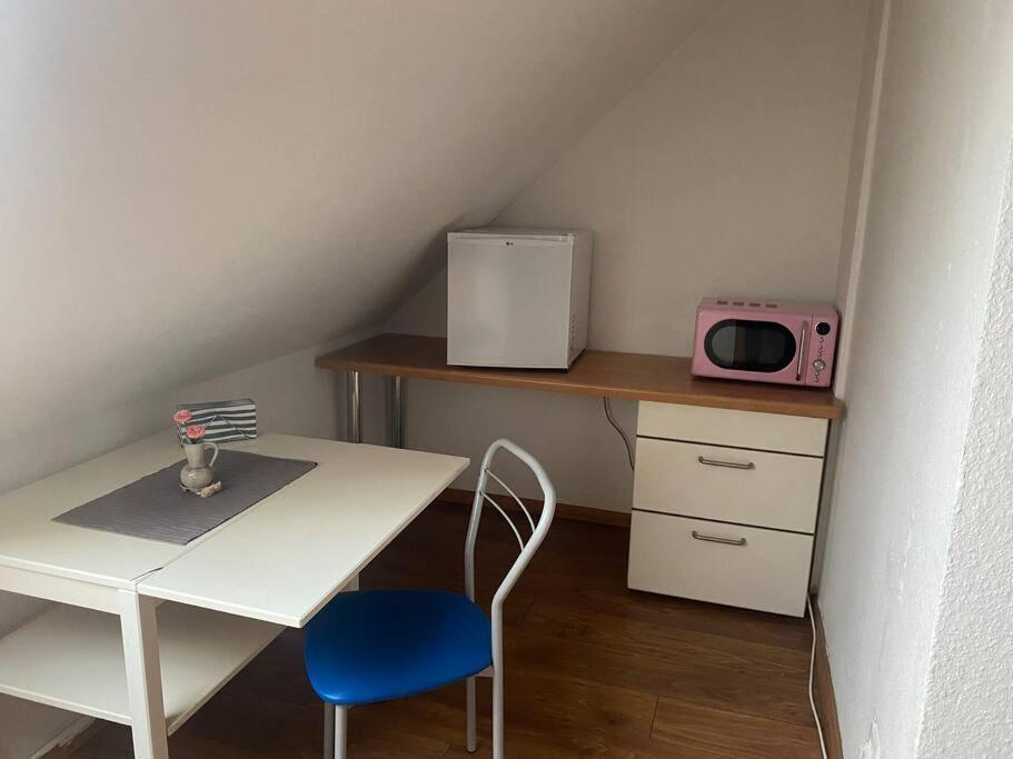 Ruhige Dachgeschosswohnung Seelze Zewnętrze zdjęcie